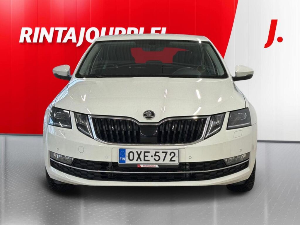 Skoda Octavia 2018 Valkoinen