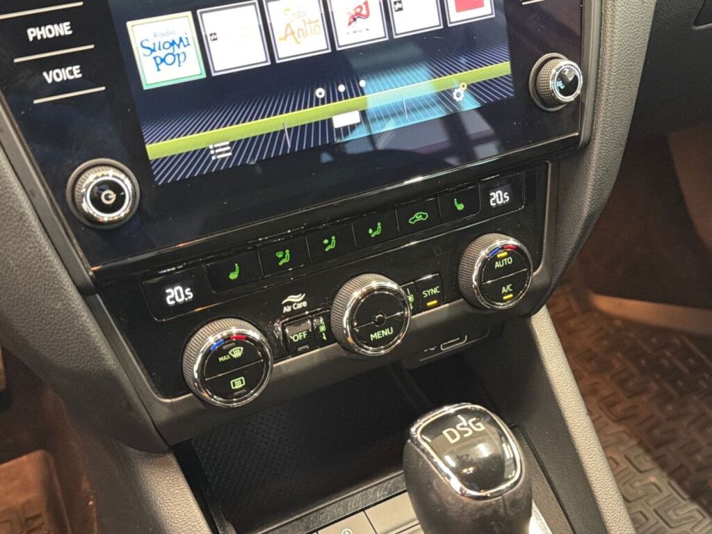 Skoda Octavia 2018 Valkoinen