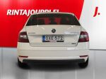 Skoda Octavia 2018 Valkoinen