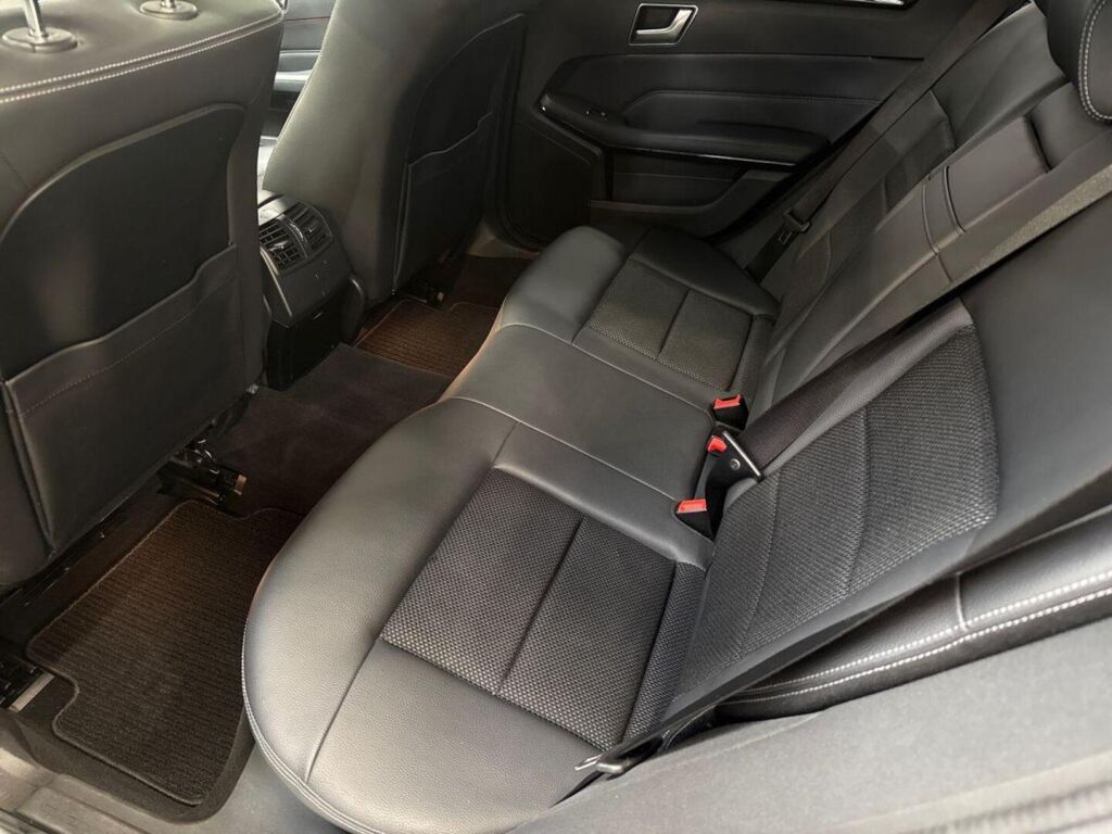 Mercedes-Benz E 2015 Harmaa