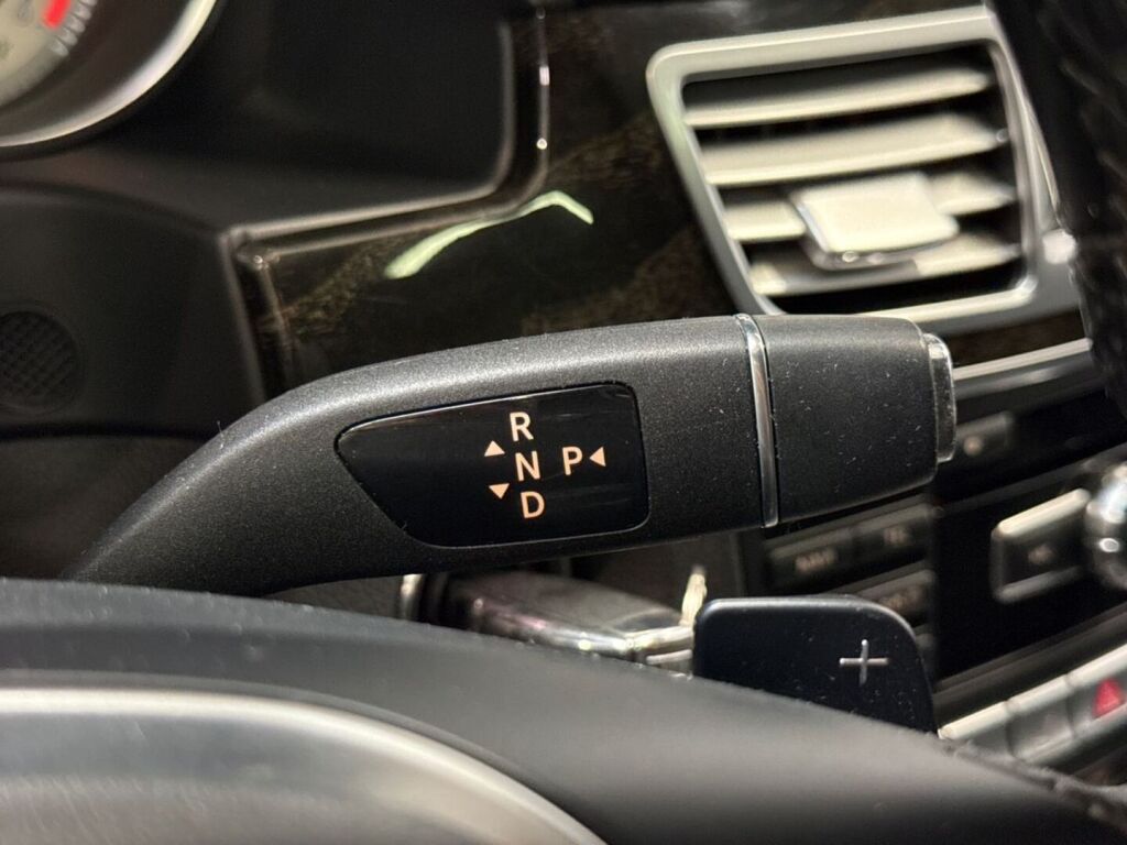 Mercedes-Benz E 2015 Harmaa