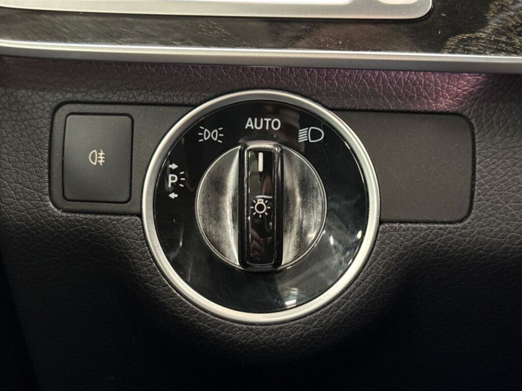 Mercedes-Benz E 2015 Harmaa
