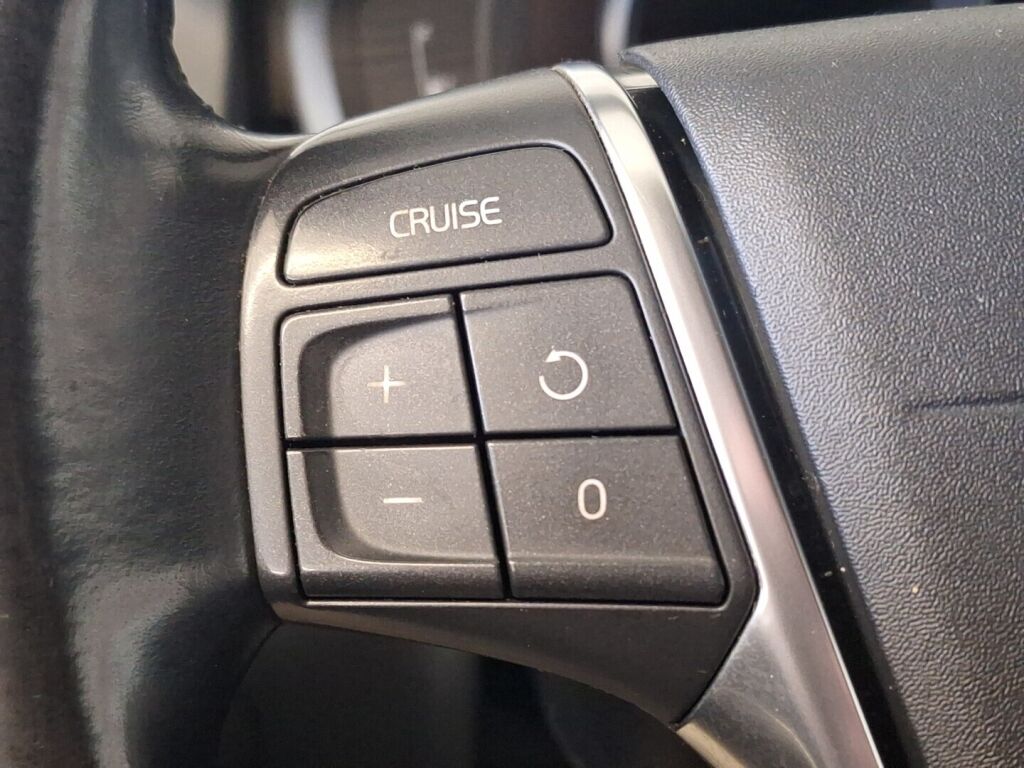 Volvo XC60 2014 Ruskea (beige)