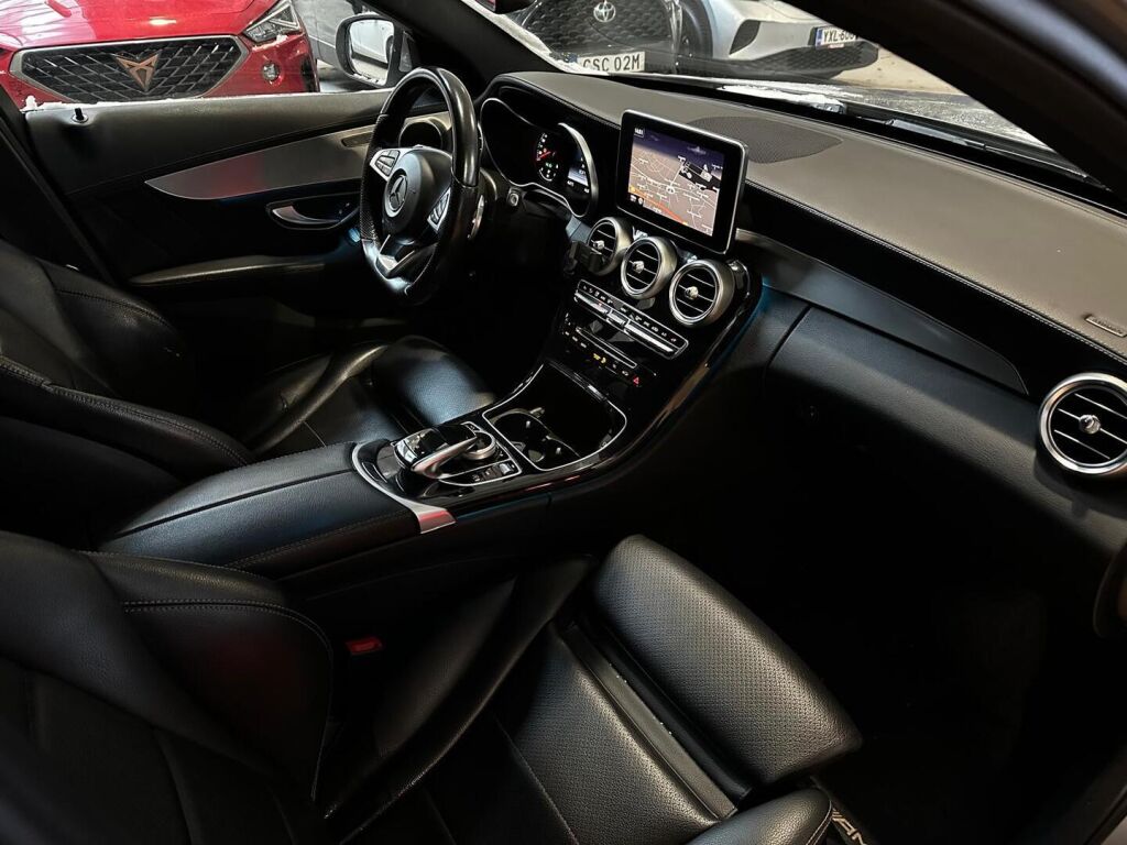 Mercedes-Benz C 2015 Harmaa