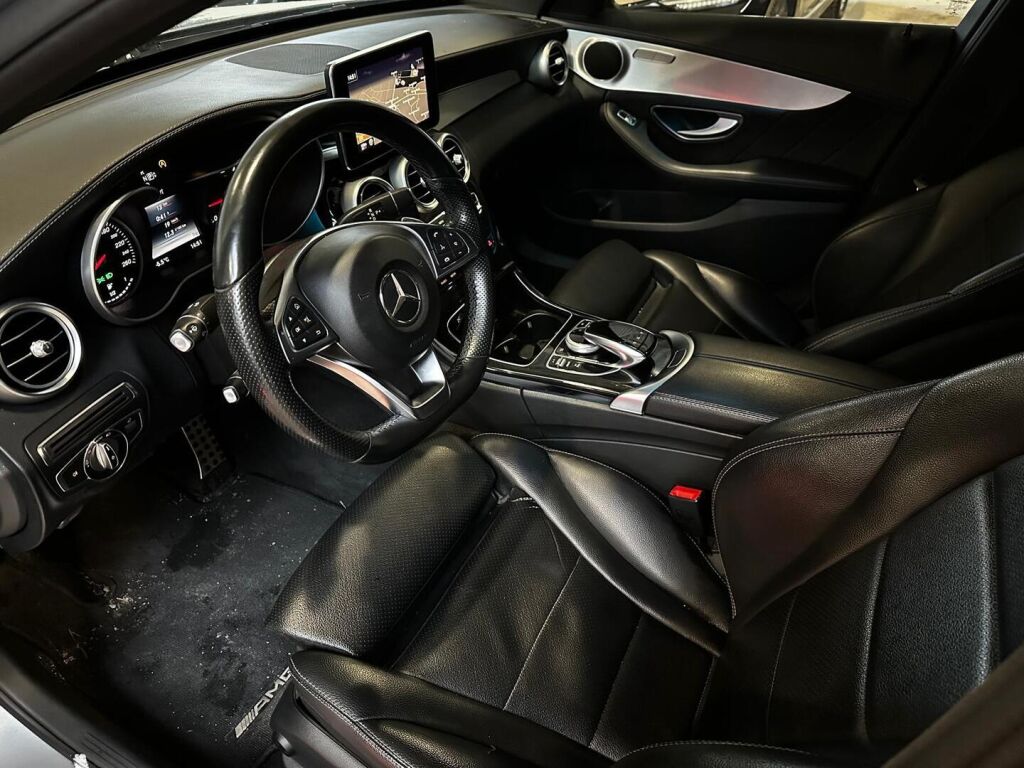 Mercedes-Benz C 2015 Harmaa