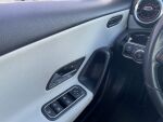 Mercedes-Benz A 2018 Musta
