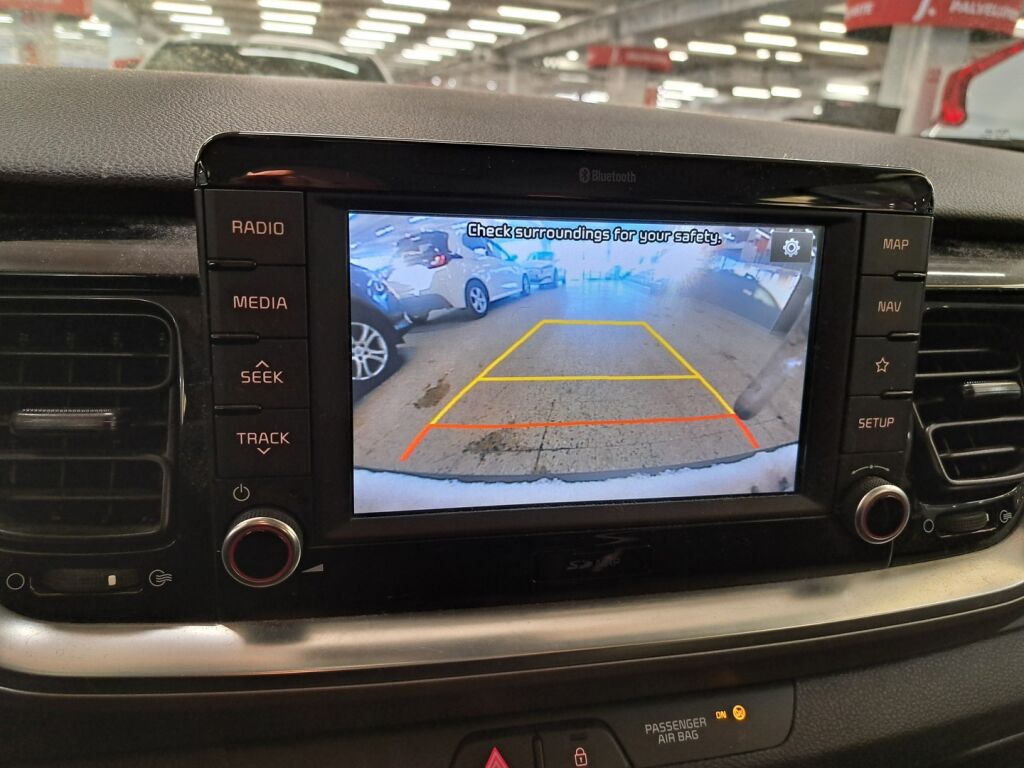 Kia Stonic 2018 Valkoinen