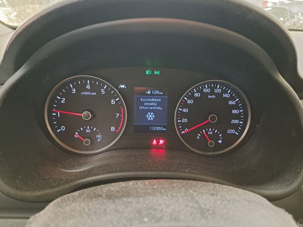 Kia Stonic 2018 Valkoinen