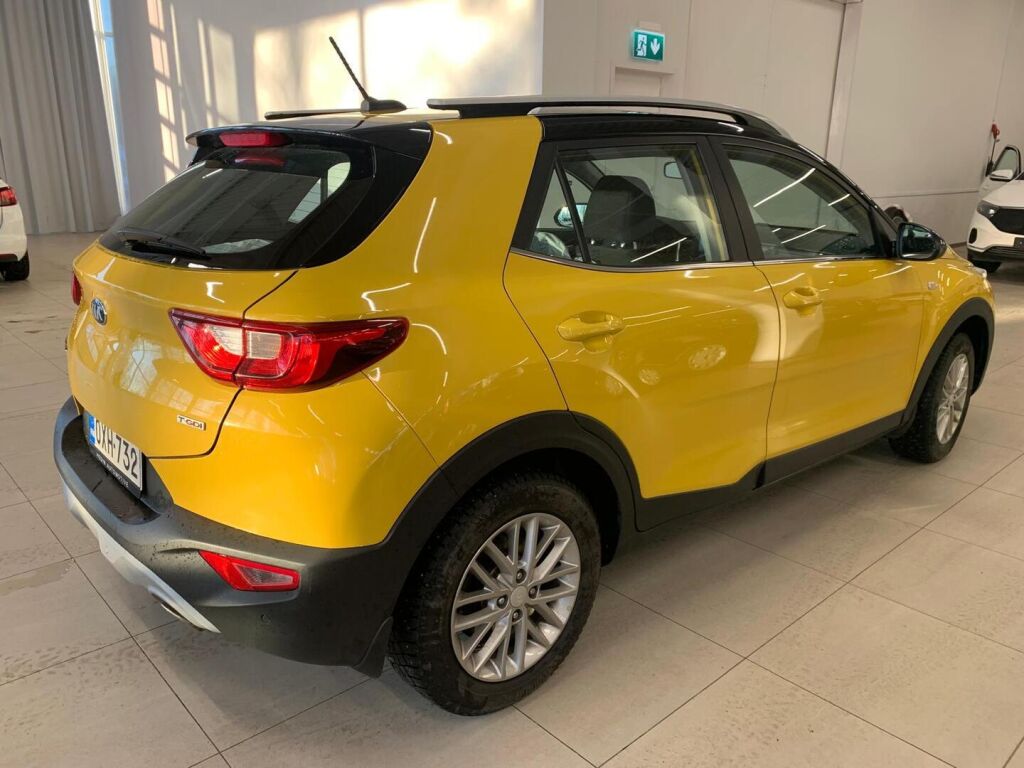 Kia Stonic 2018 Keltainen