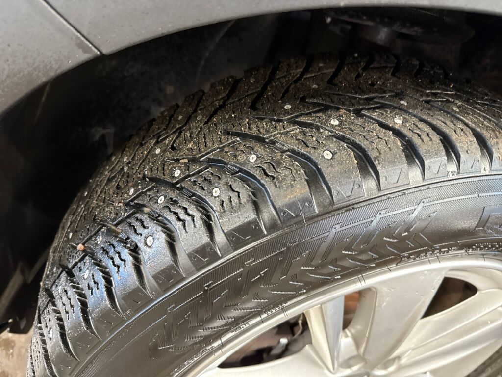 Opel Grandland X 2018 Musta