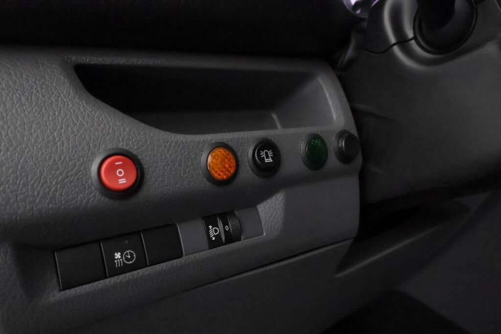 Peugeot Expert 2019 Valkoinen