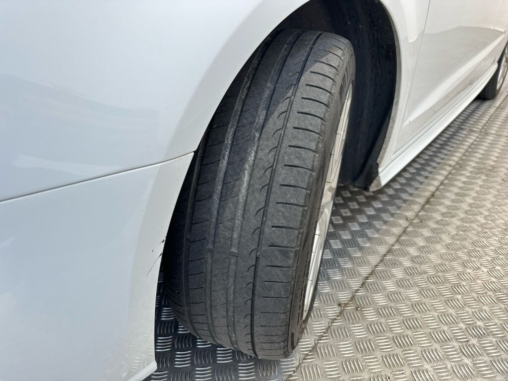 Audi A3 2017 Valkoinen