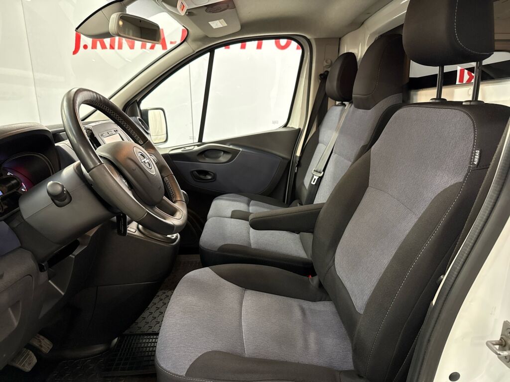 Opel Vivaro 2018 Valkoinen