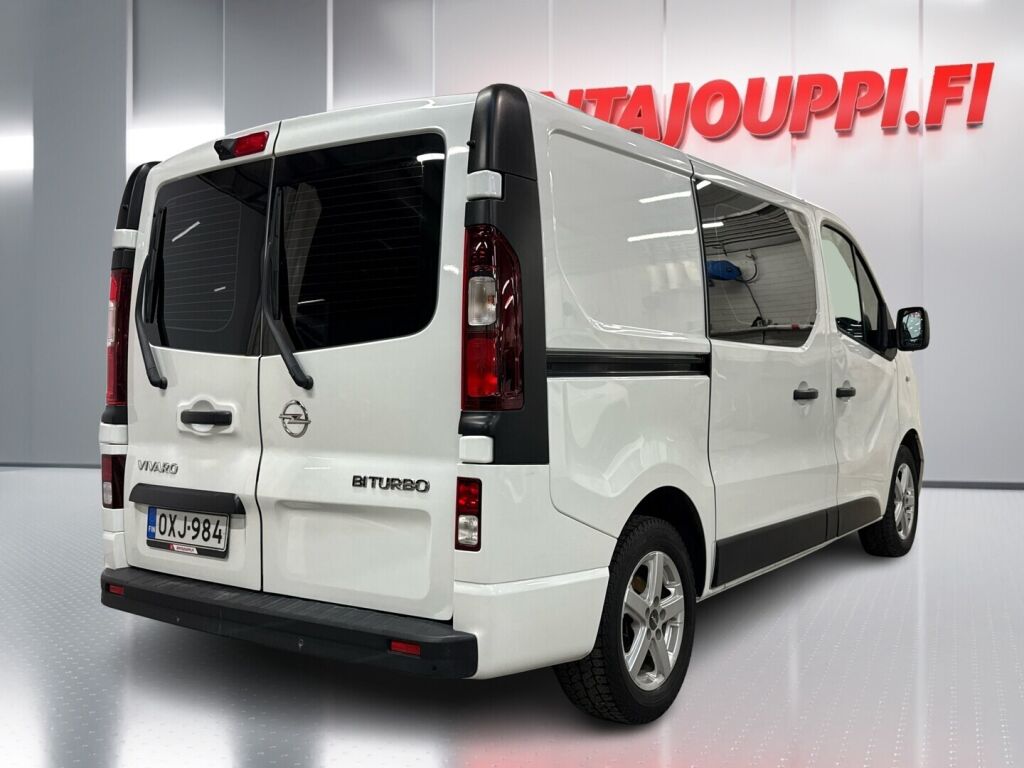 Opel Vivaro 2018 Valkoinen