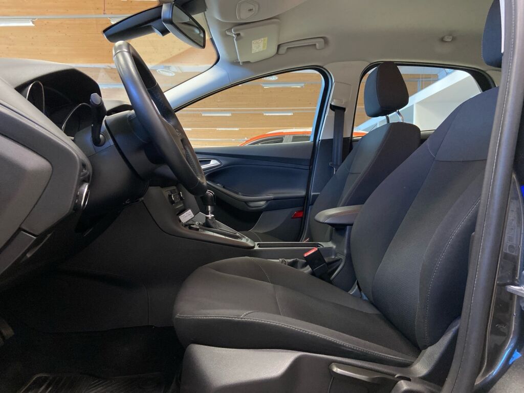 Ford Focus 2018 Harmaa