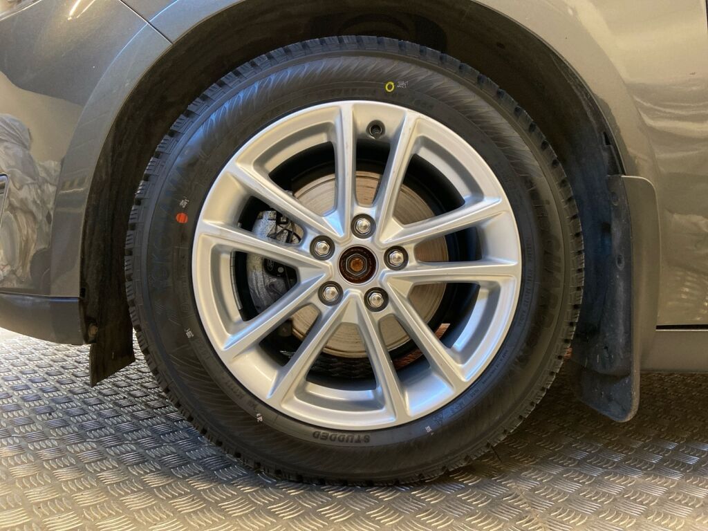 Ford Focus 2018 Harmaa