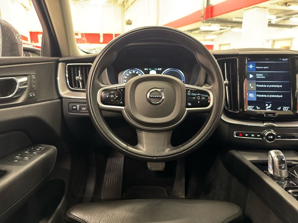 Volvo XC60 2018 Harmaa