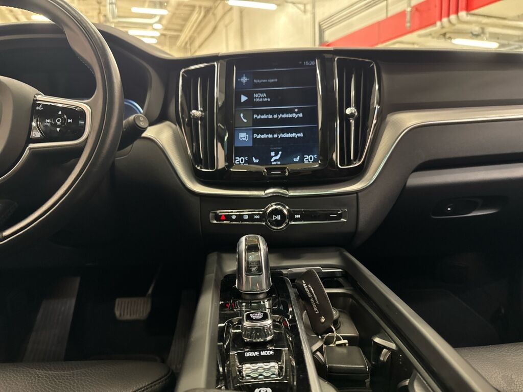 Volvo XC60 2018 Harmaa