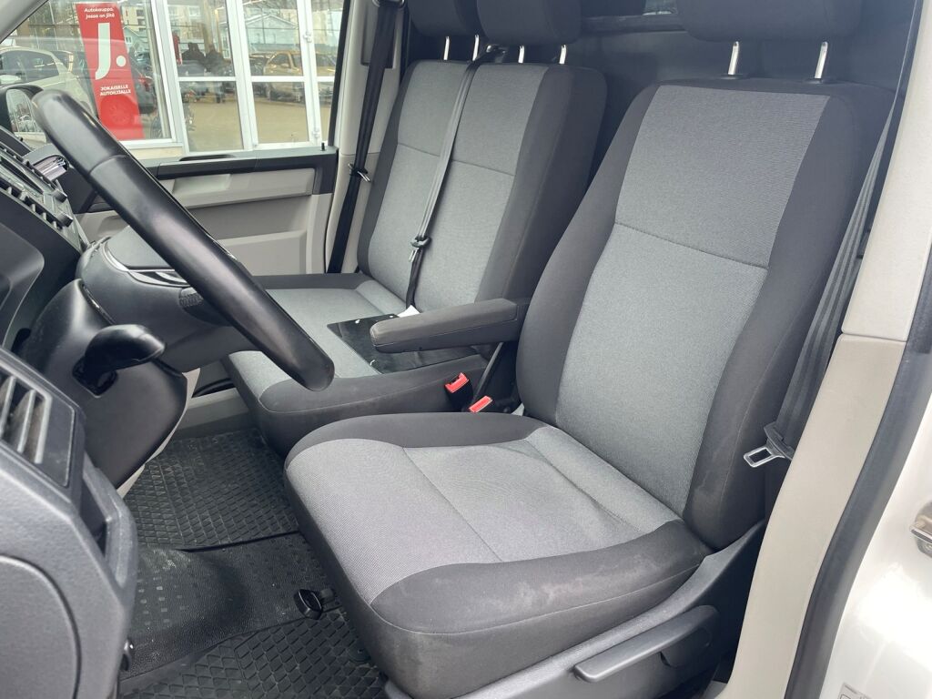 Volkswagen Transporter 2018 Valkoinen