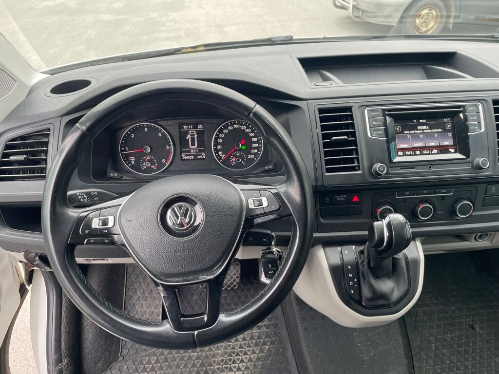 Volkswagen Transporter 2018 Valkoinen