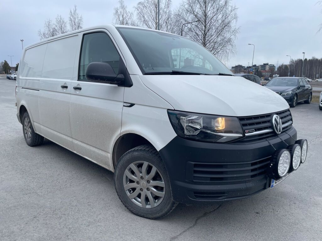 Volkswagen Transporter 2018 Valkoinen