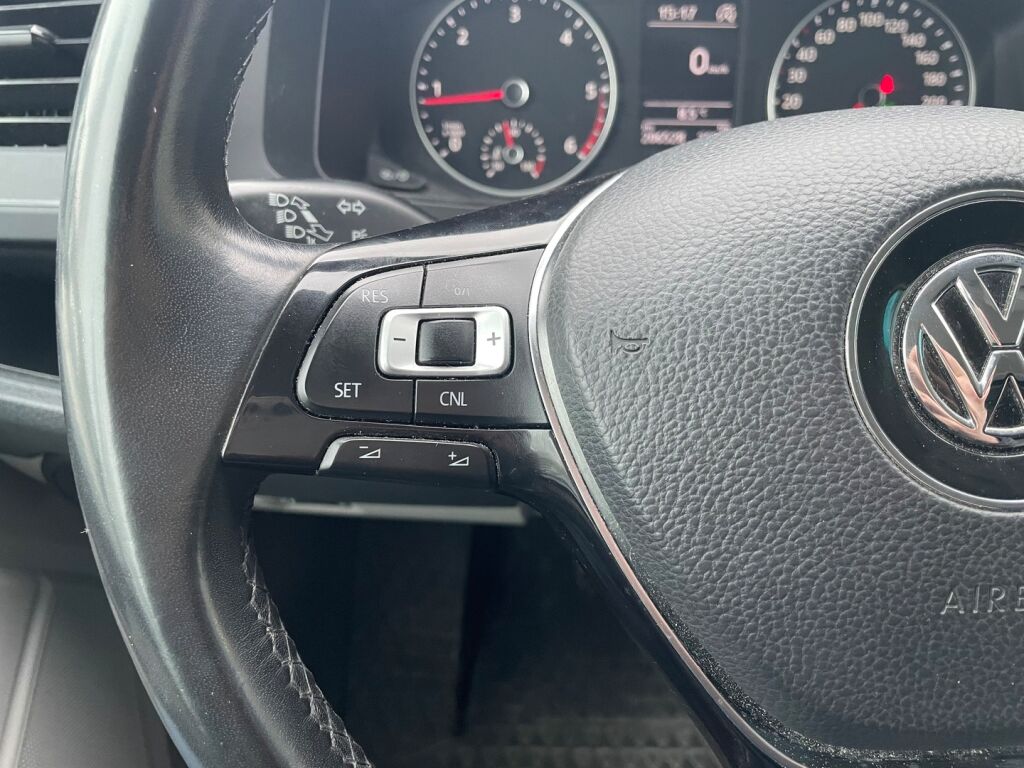 Volkswagen Transporter 2018 Valkoinen