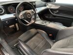 Mercedes-Benz E 2018 Punainen