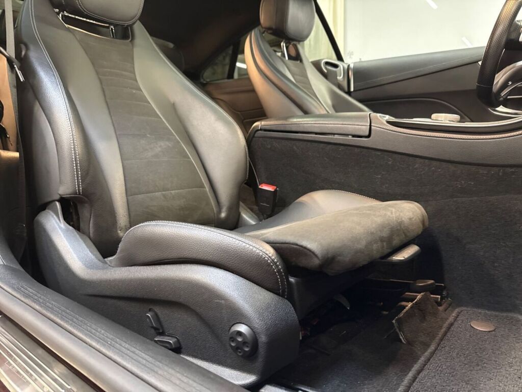 Mercedes-Benz E 2018 Punainen