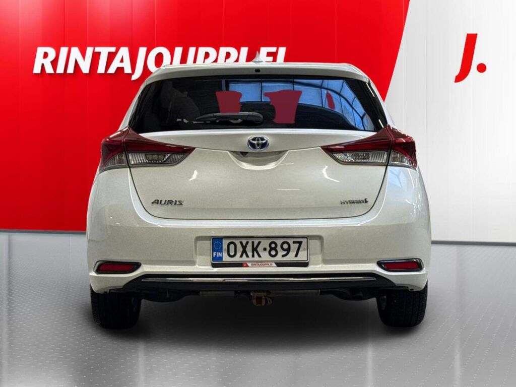 Toyota Auris 2018 Valkoinen