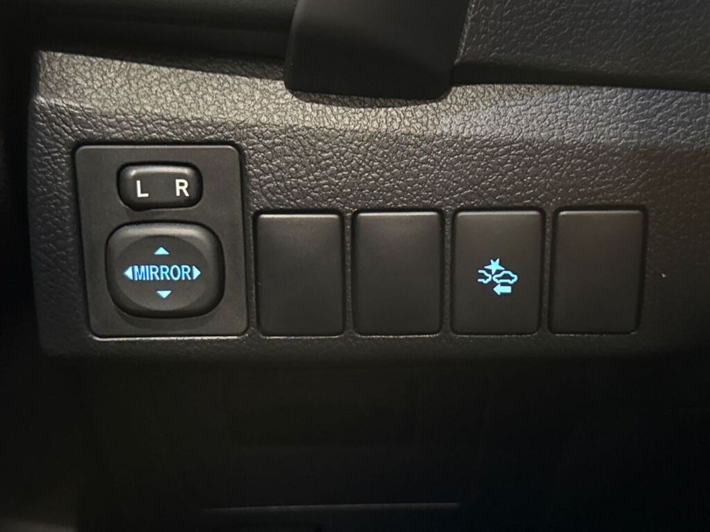 Toyota Auris 2018 Valkoinen