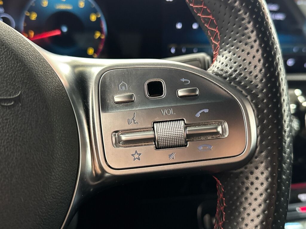 Mercedes-Benz A 2018 Valkoinen