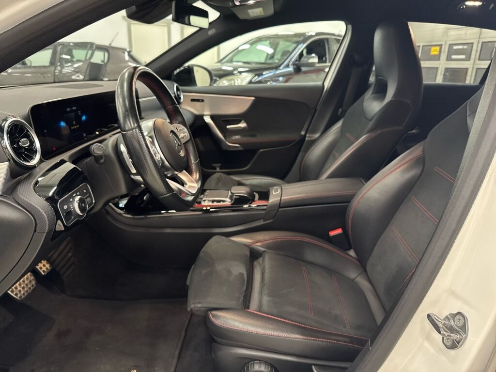 Mercedes-Benz A 2018 Valkoinen