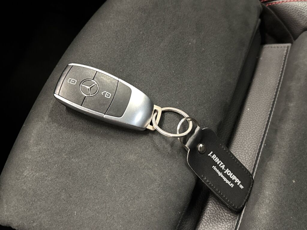 Mercedes-Benz A 2018 Valkoinen