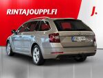 Skoda Octavia 2018 Ruskea (beige)