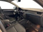 Skoda Octavia 2018 Ruskea (beige)