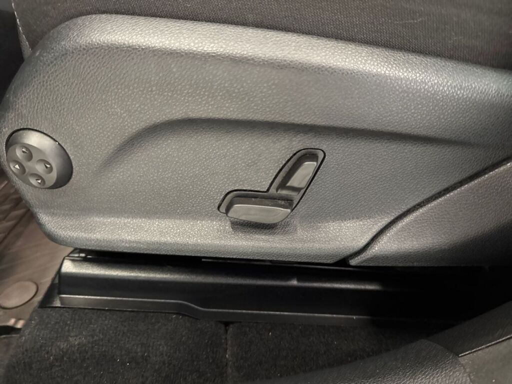 Mercedes-Benz GLC 2018 Harmaa