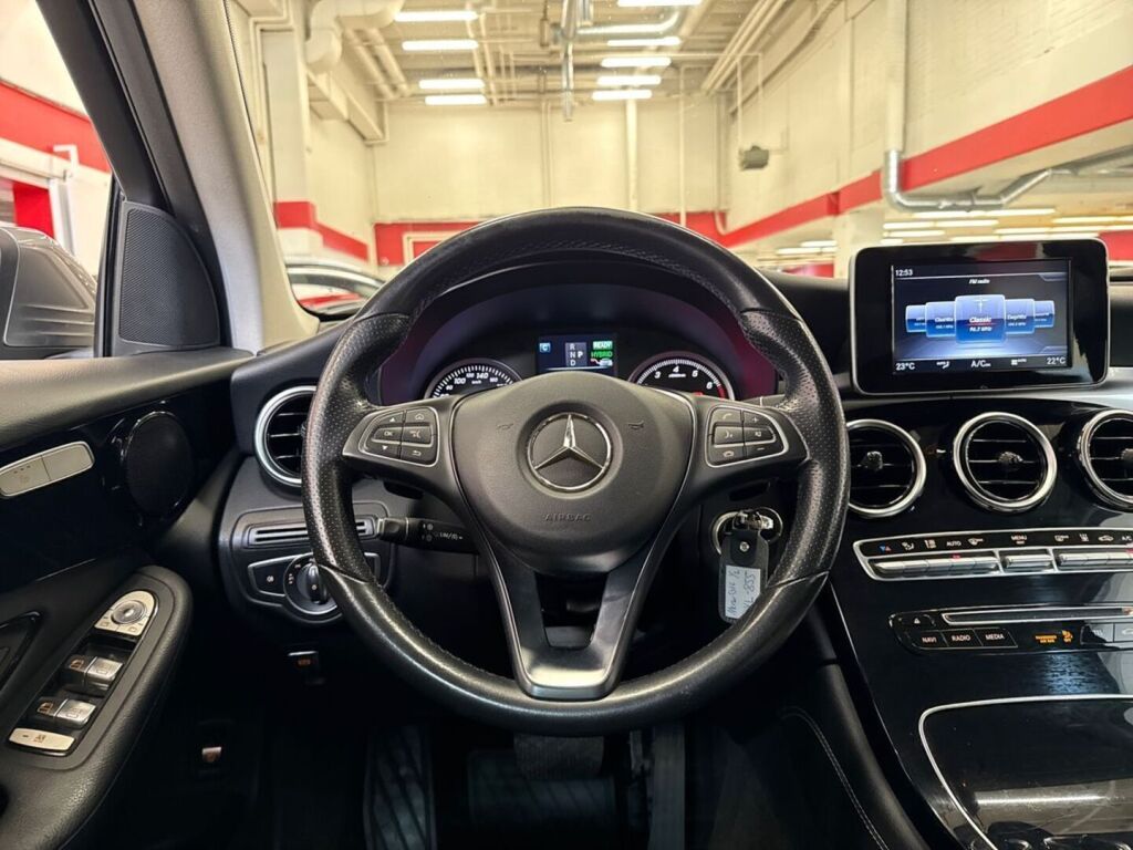 Mercedes-Benz GLC 2018 Harmaa