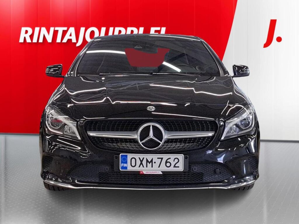 Mercedes-Benz CLA 2018 Musta