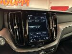 Volvo XC60 2018 Punainen