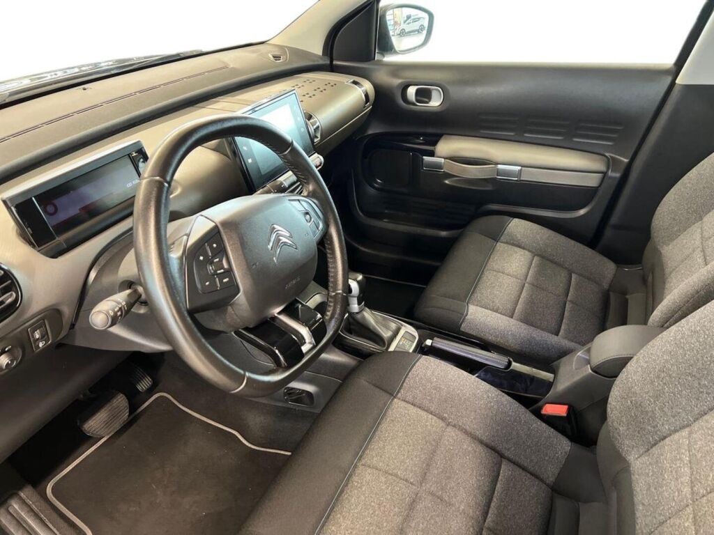 Citroen C4 Cactus 2019 Musta