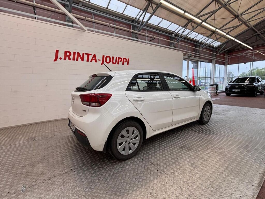 Kia Rio 2019 Valkoinen