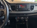 Kia Rio 2019 Metallinhohto Vihreä