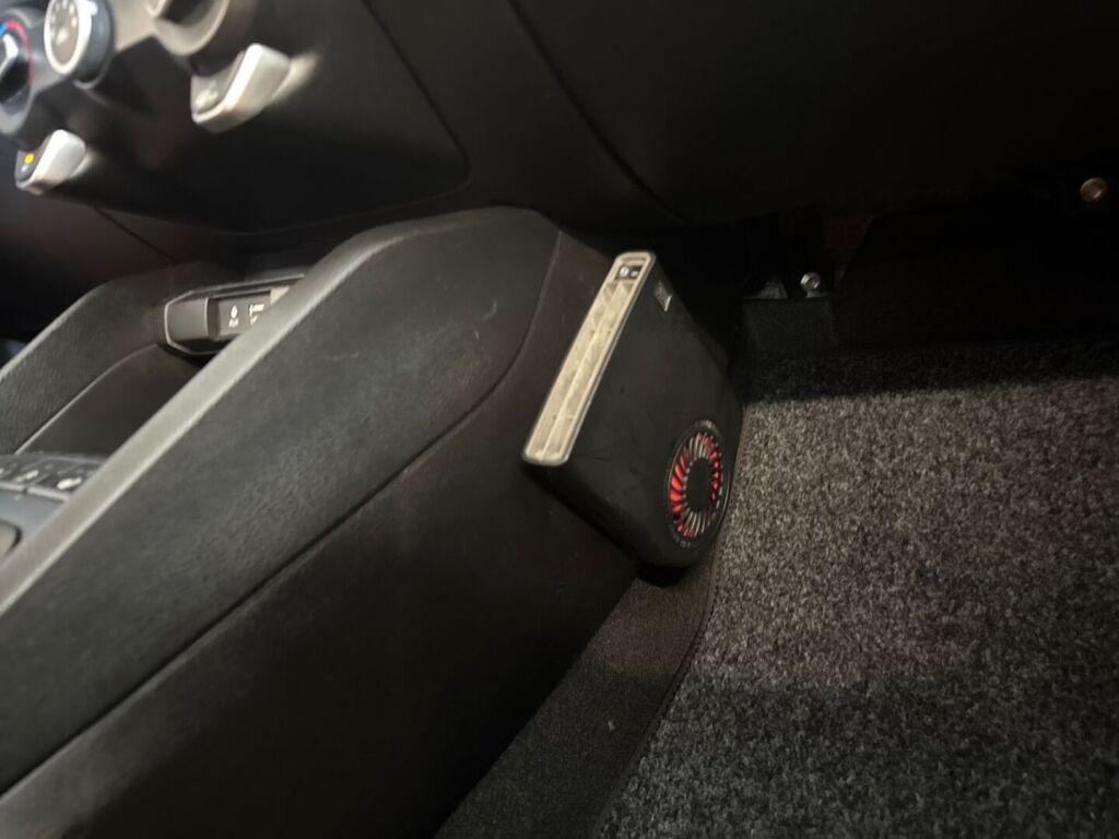 Kia Rio 2019 Metallinhohto Vihreä