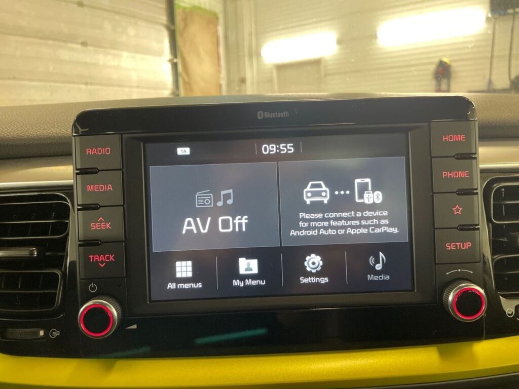 Kia Stonic 2018 Harmaa