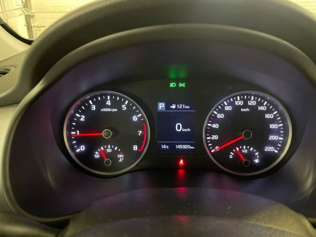 Kia Stonic 2018 Harmaa