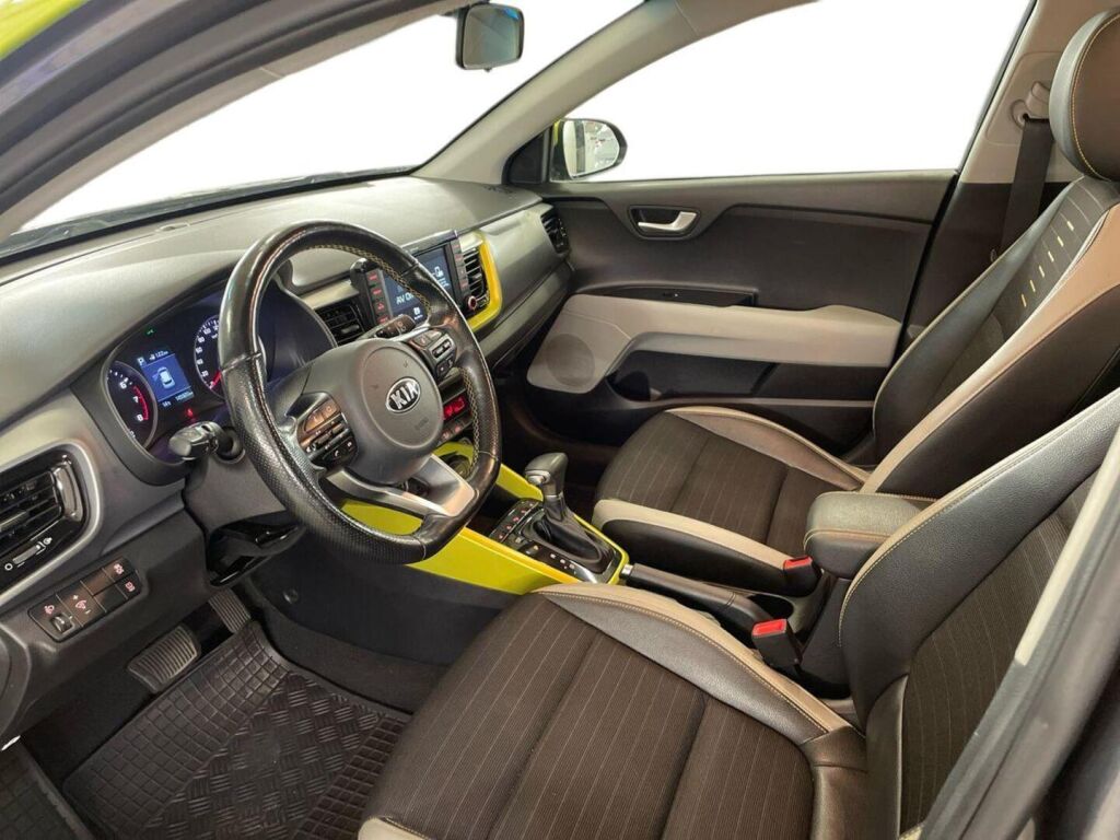 Kia Stonic 2018 Harmaa