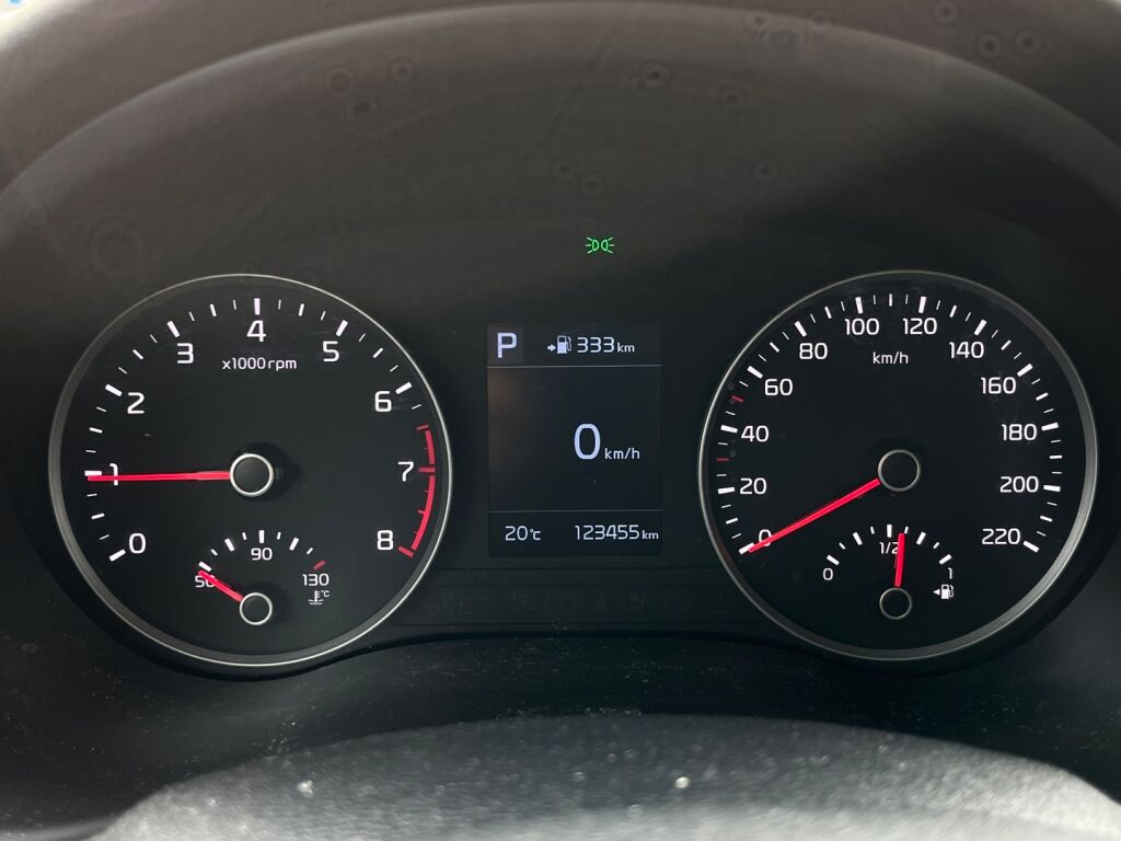 Kia Stonic 2019 Valkoinen