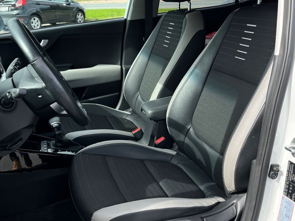 Kia Stonic 2019 Valkoinen