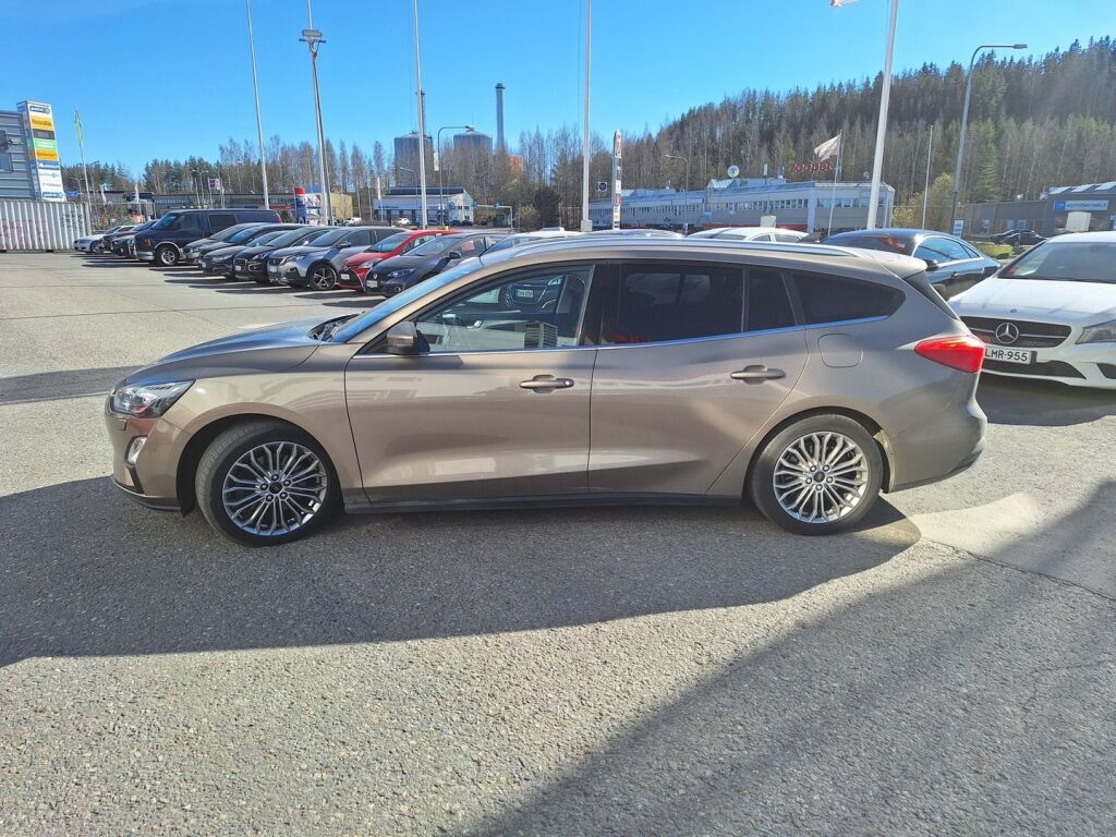 Ford Focus 2019 Harmaa