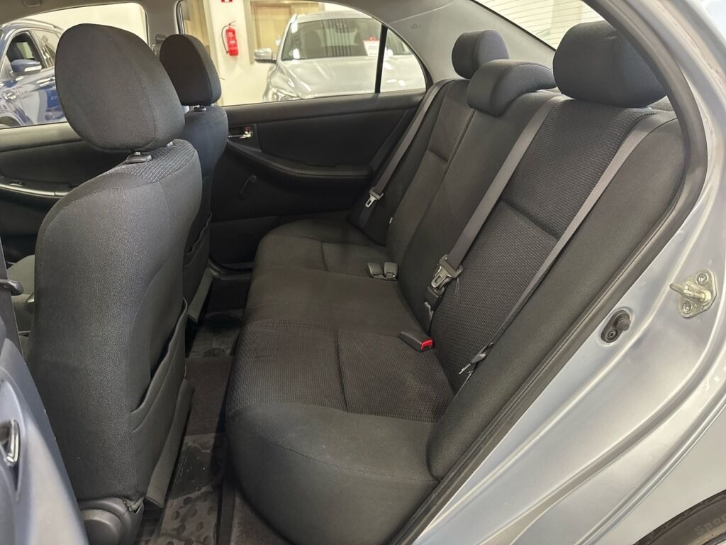 Toyota Corolla 2004 Sininen